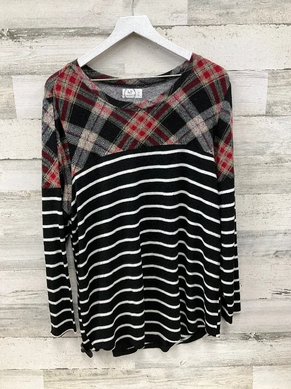 Top Long Sleeve By Maurices In Black & Red, Size: 1x