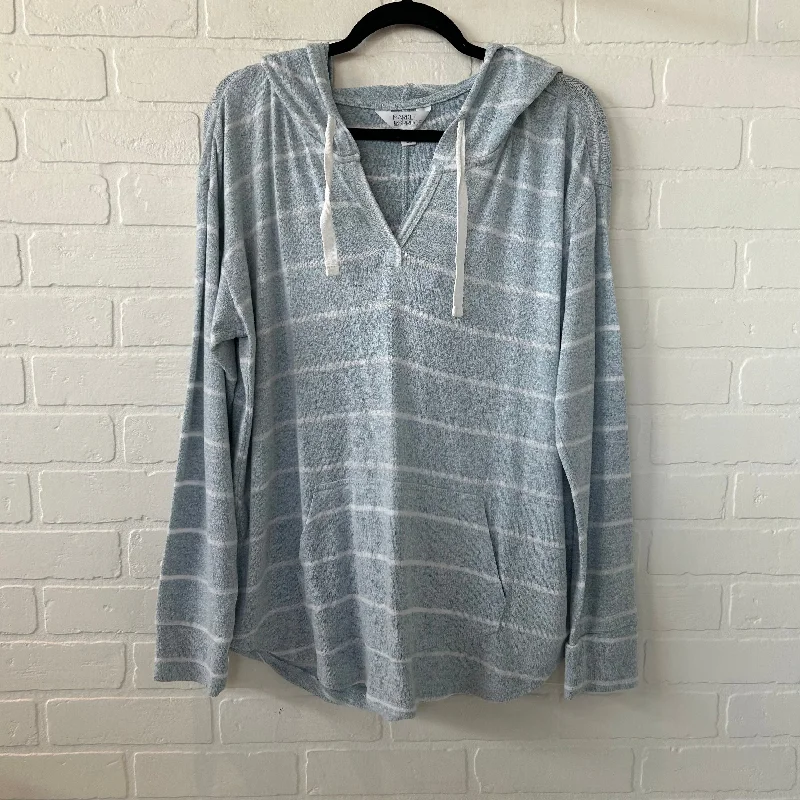 Top Long Sleeve By Market & Spruce In Blue & White, Size: M