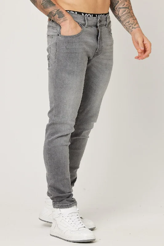 Monthope Tapered Jeans - Grey